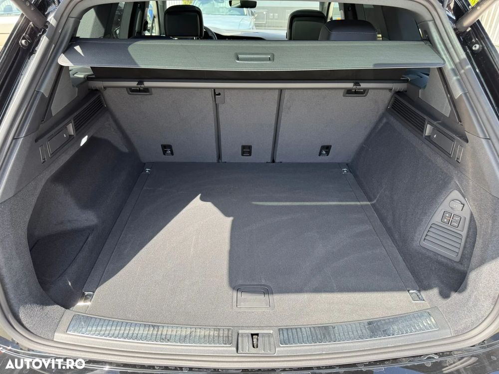 Volkswagen Touareg V6 TDI 4MOTION R-Line - 28