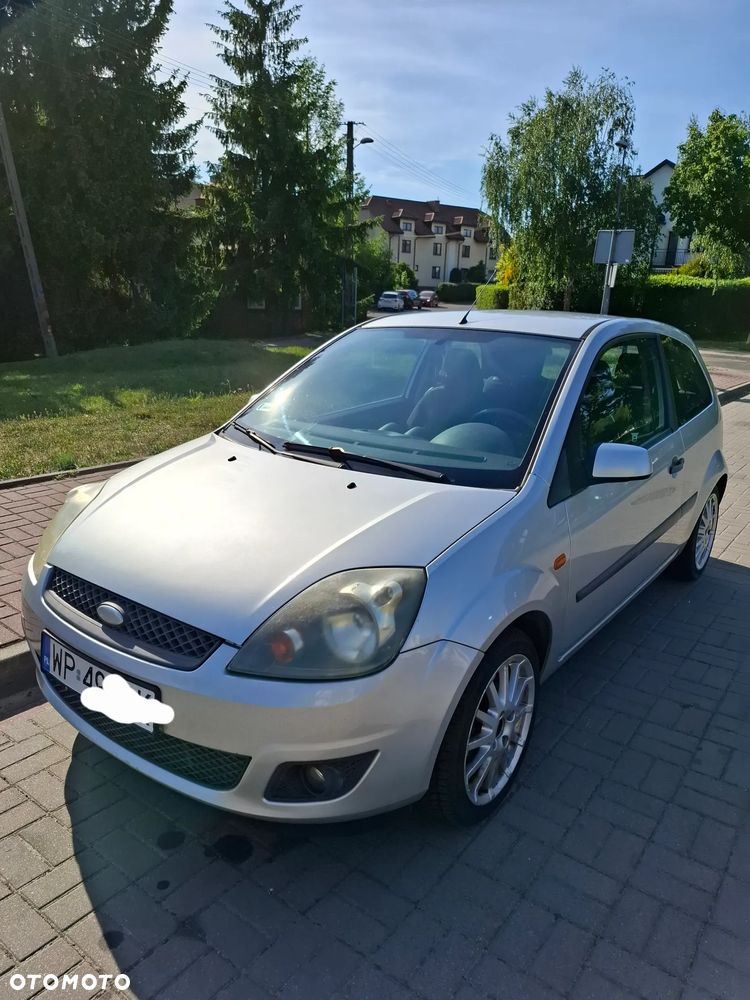 Ford Fiesta 1.4 TDCI - 2