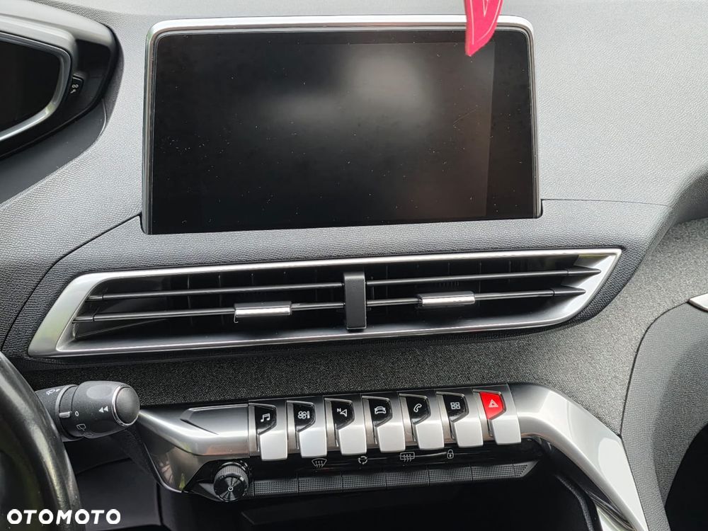 Peugeot 3008 - 10