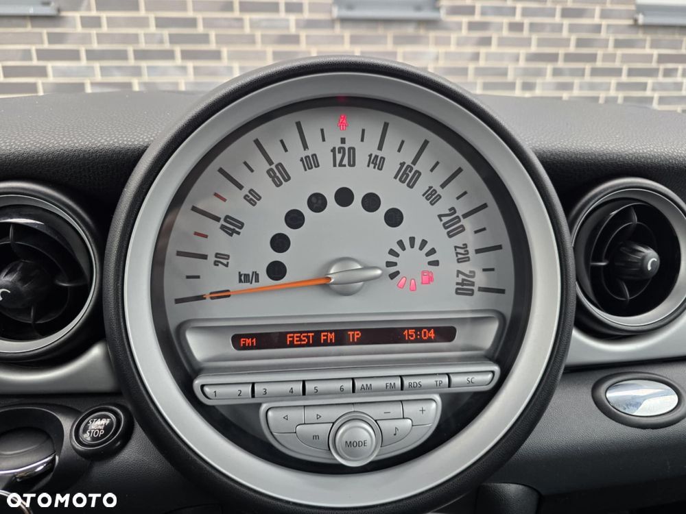 MINI Cooper 50 Camden - 28