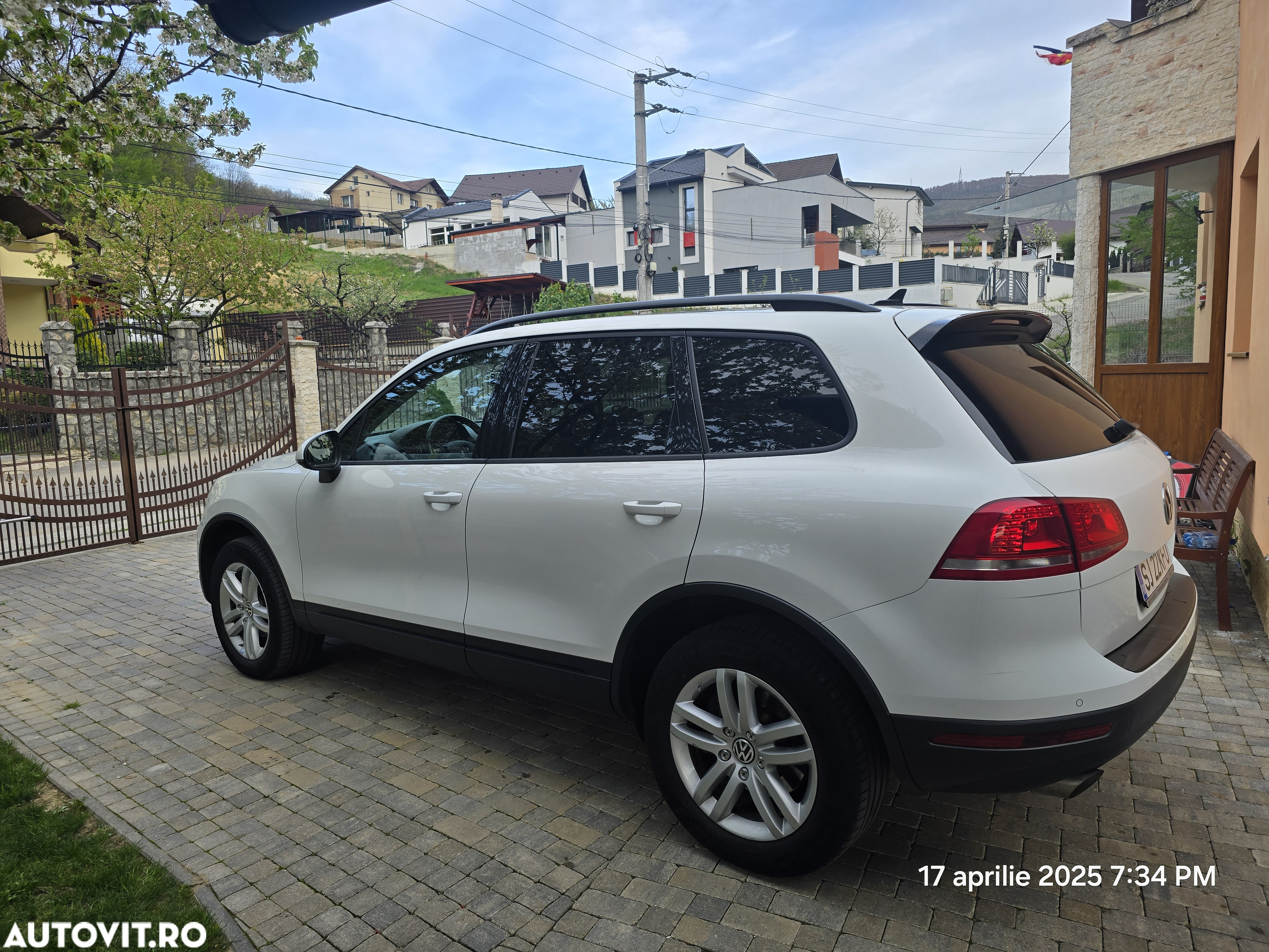 Volkswagen Touareg - 5