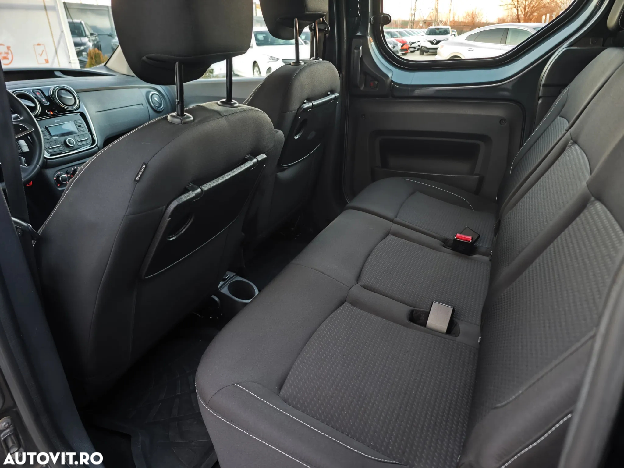 Dacia Dokker 1.5 Blue dCi Ambiance - 16
