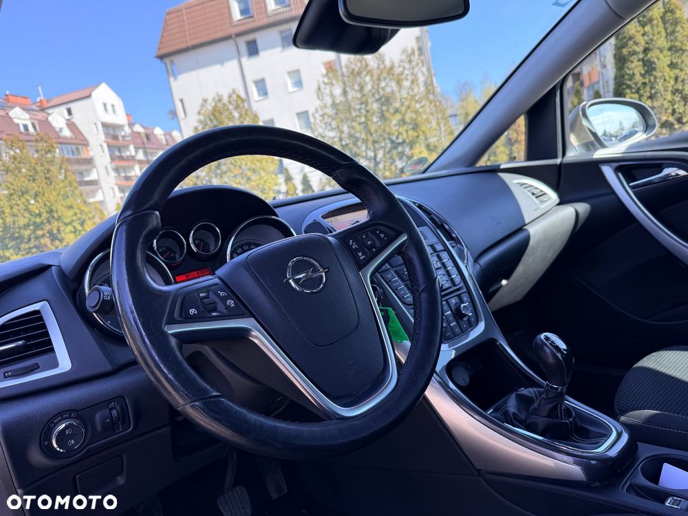Opel Astra 1.6 SIDI Turbo ecoFLEX Start/Stop Innovation - 31