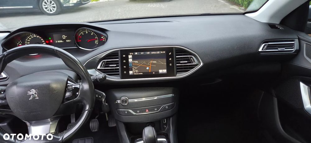 Peugeot 308 1.6 HDi Style - 17