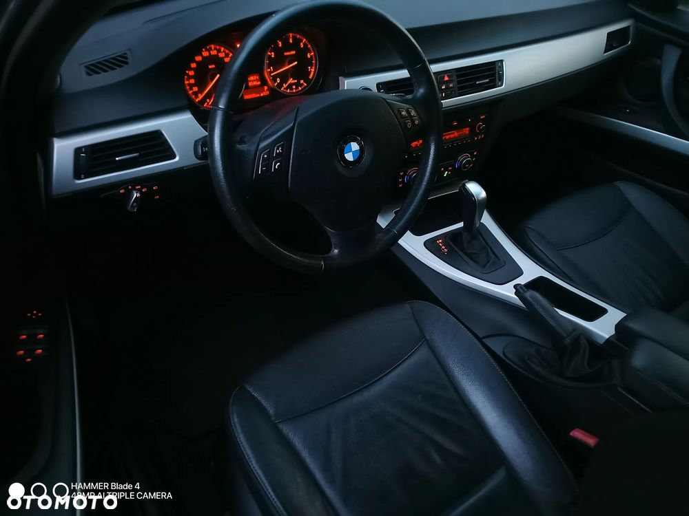 BMW Seria 3 320i Edition Exclusive - 20
