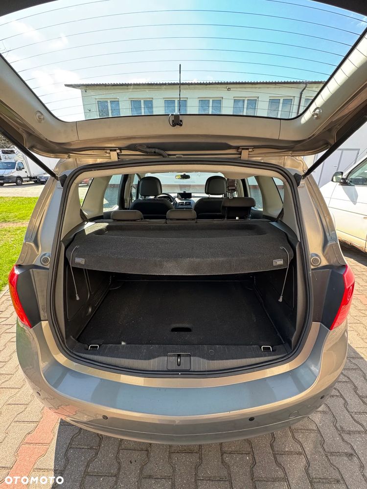 Opel Meriva - 11