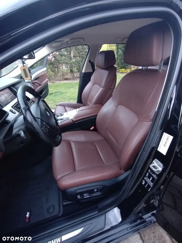 BMW Seria 5 530d Luxury Line - 27