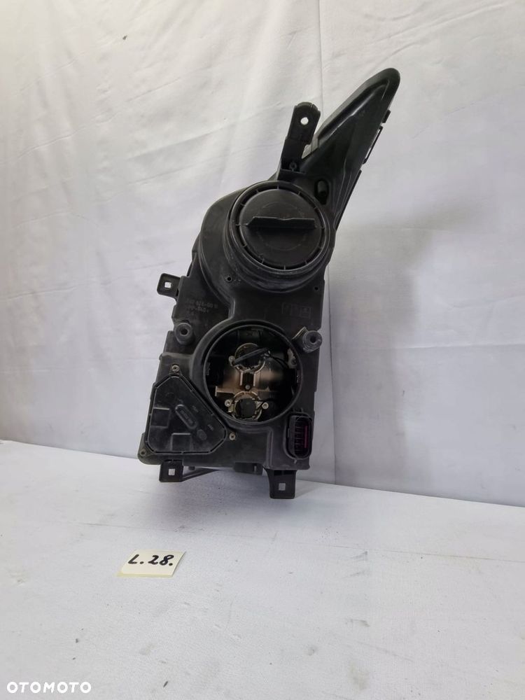 Lampa prawa przód Volkswagen Crafter - 5