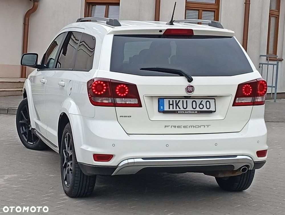 Fiat Freemont 2.0 Multijet 16V DPF Automatik Allrad Cross - 3