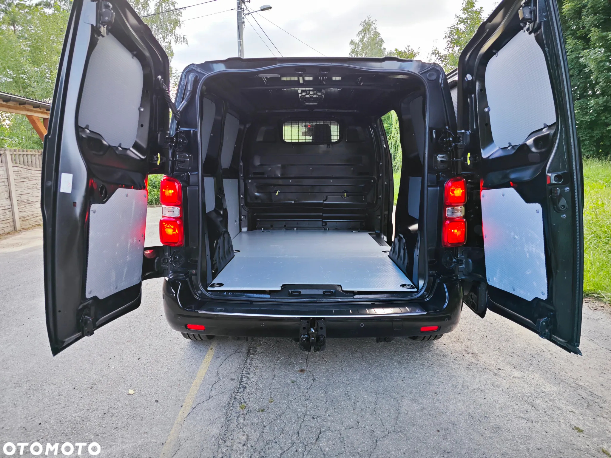 Peugeot EXPERT L2H1 LONG AUTOMAT 2.0 180KM DUŻY SERWIS - 16
