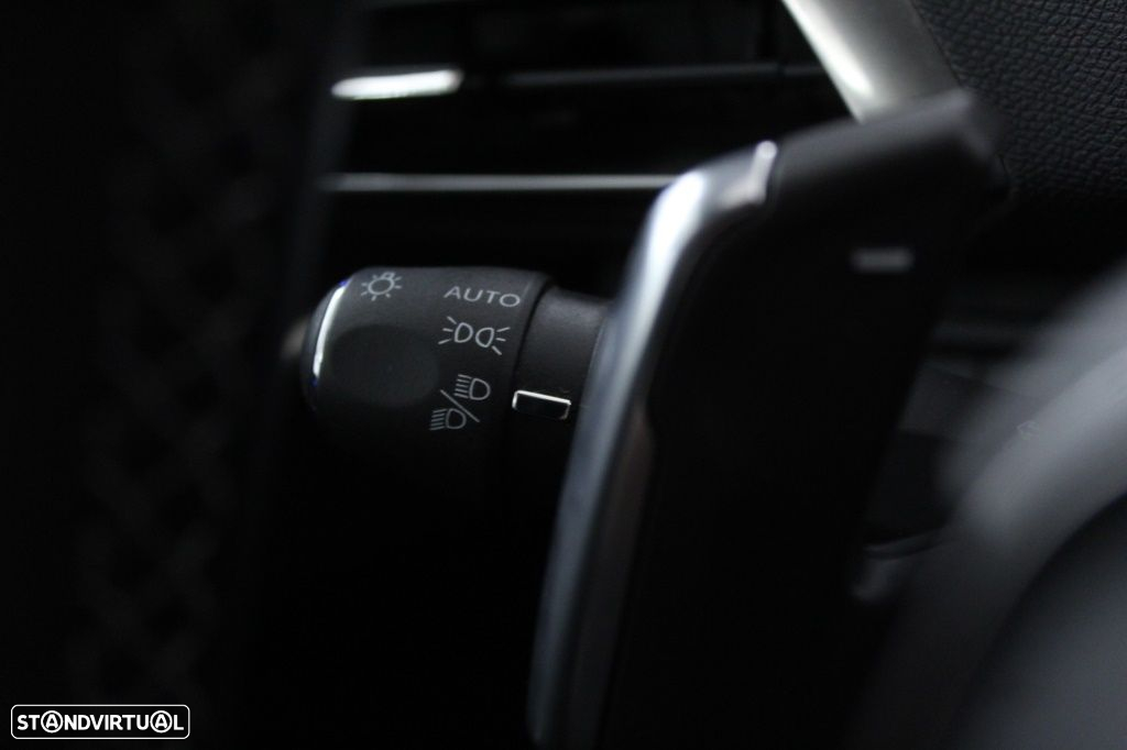 Peugeot 3008 1.5 BlueHDi Allure Pack EAT8 - 24