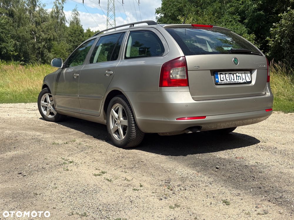 Skoda Octavia - 4