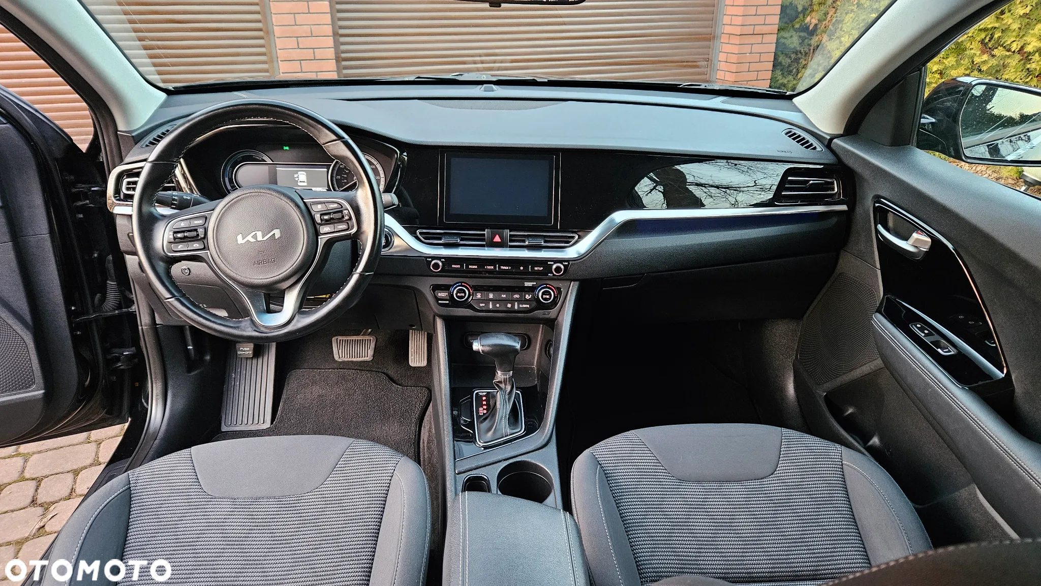 Kia Niro - 39