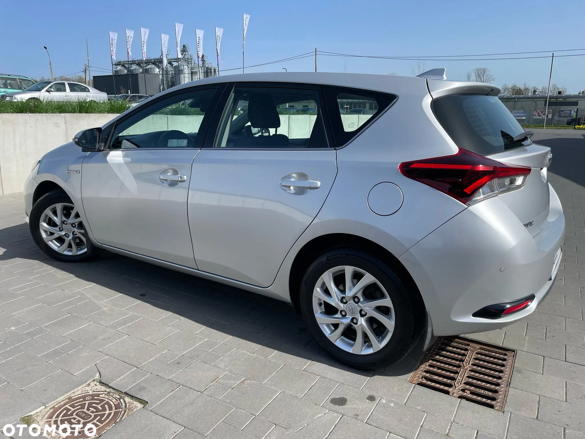 Toyota Auris Hybrid 135 Premium - 18