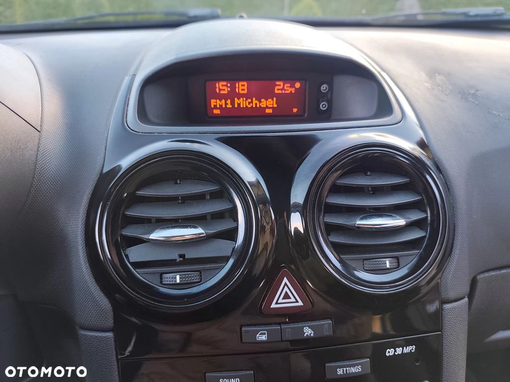 Opel Corsa 1.4 16V Edition - 15