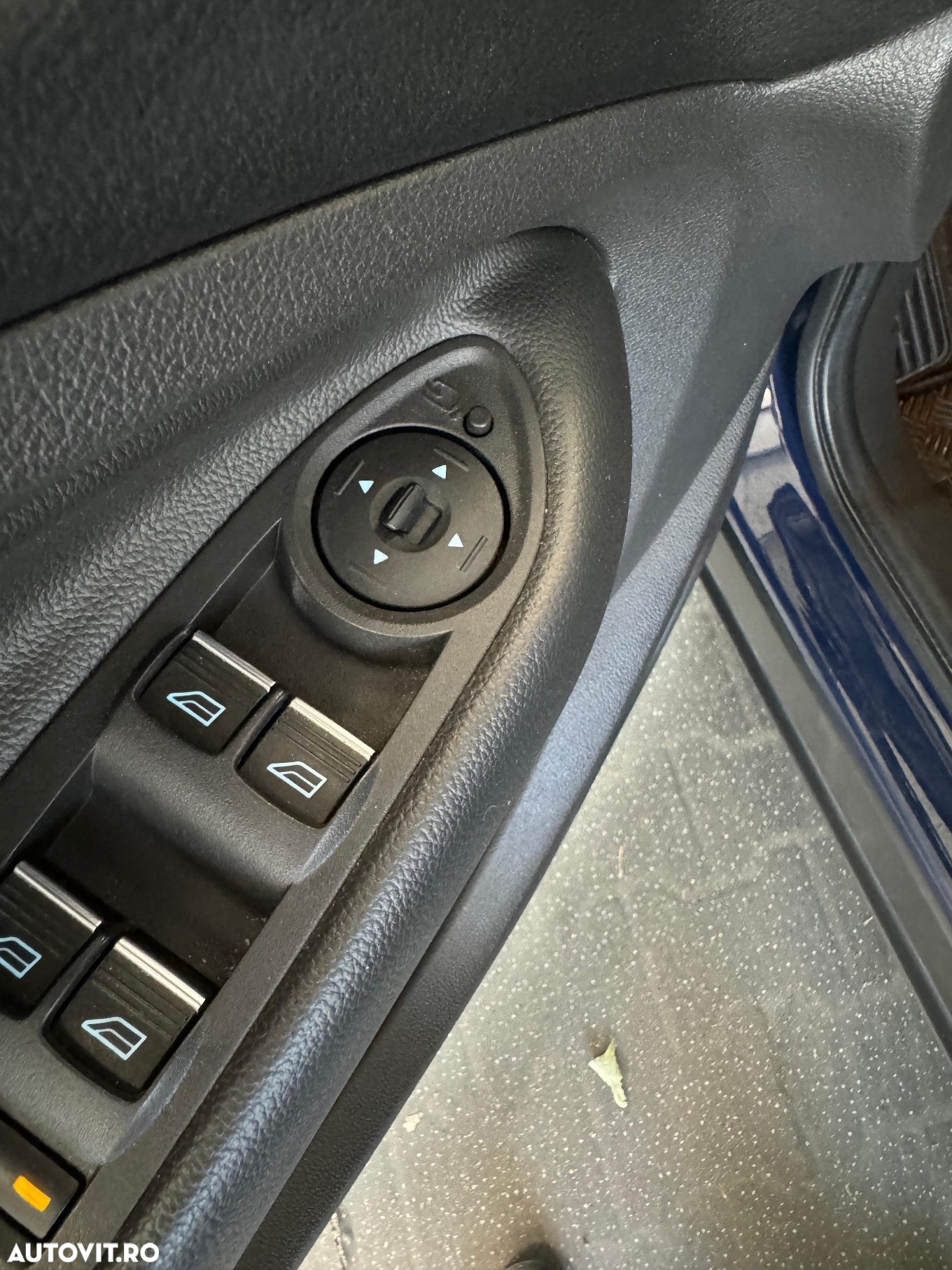 Ford Kuga 2.0 EcoBlue A8 FWD Titanium - 10