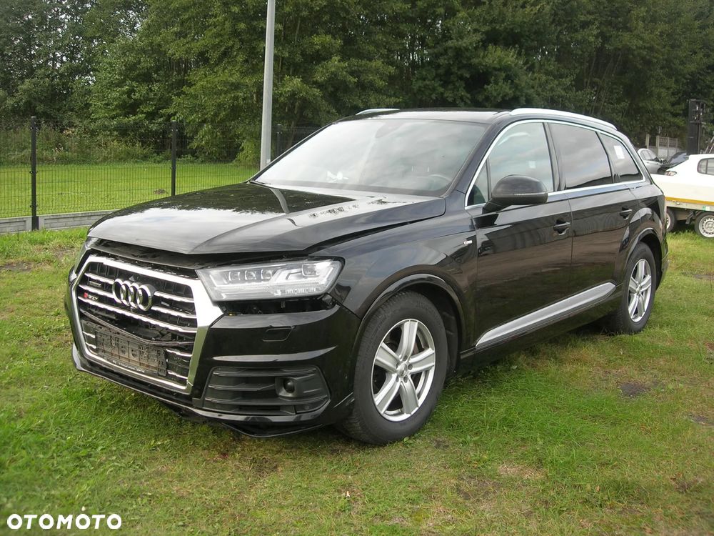 Audi Q7 3.0 TDI Quattro Tiptronic - 6