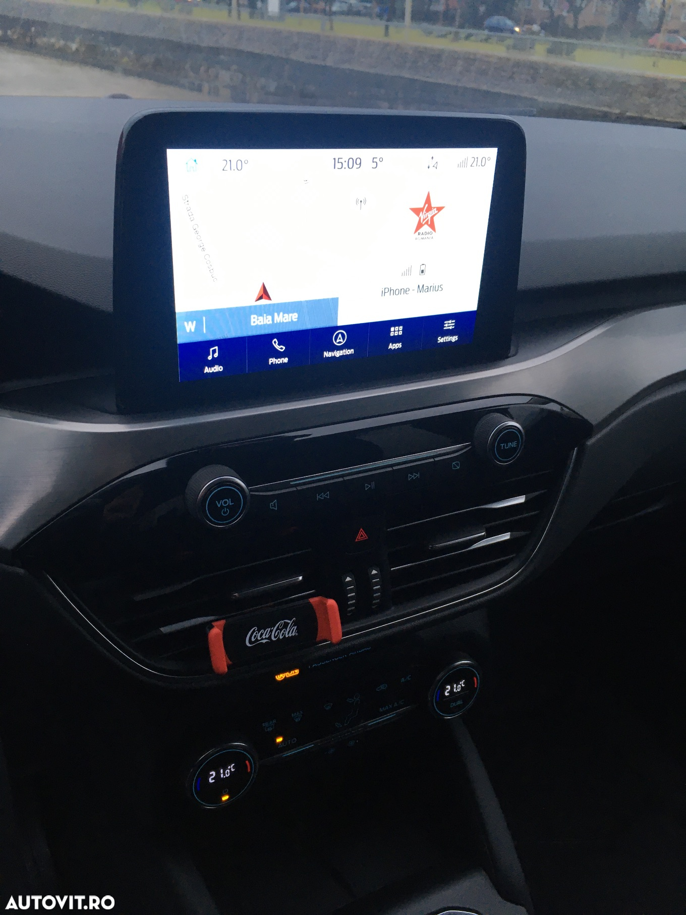 Ford Kuga - 11