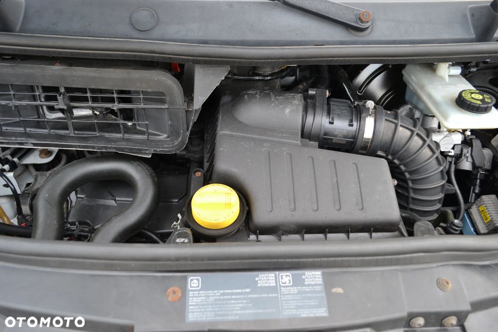Renault Trafic - 33