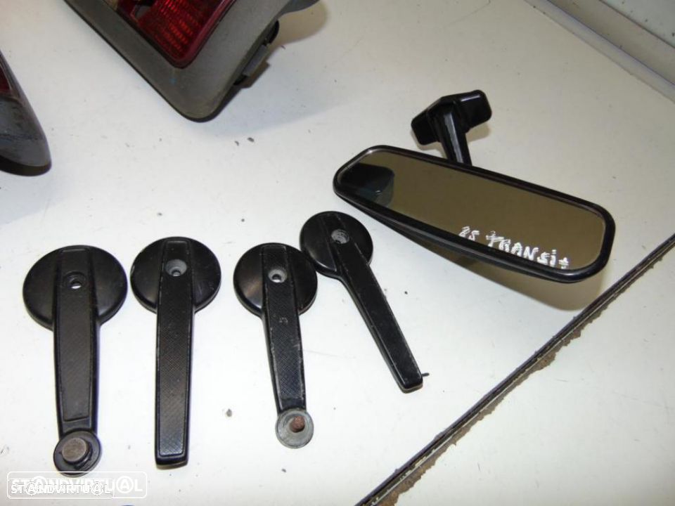 Ford Transit modelo de 1985 farolins - 4