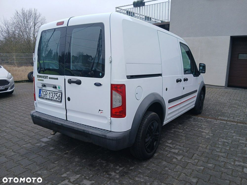 Ford Transit Connect - 4