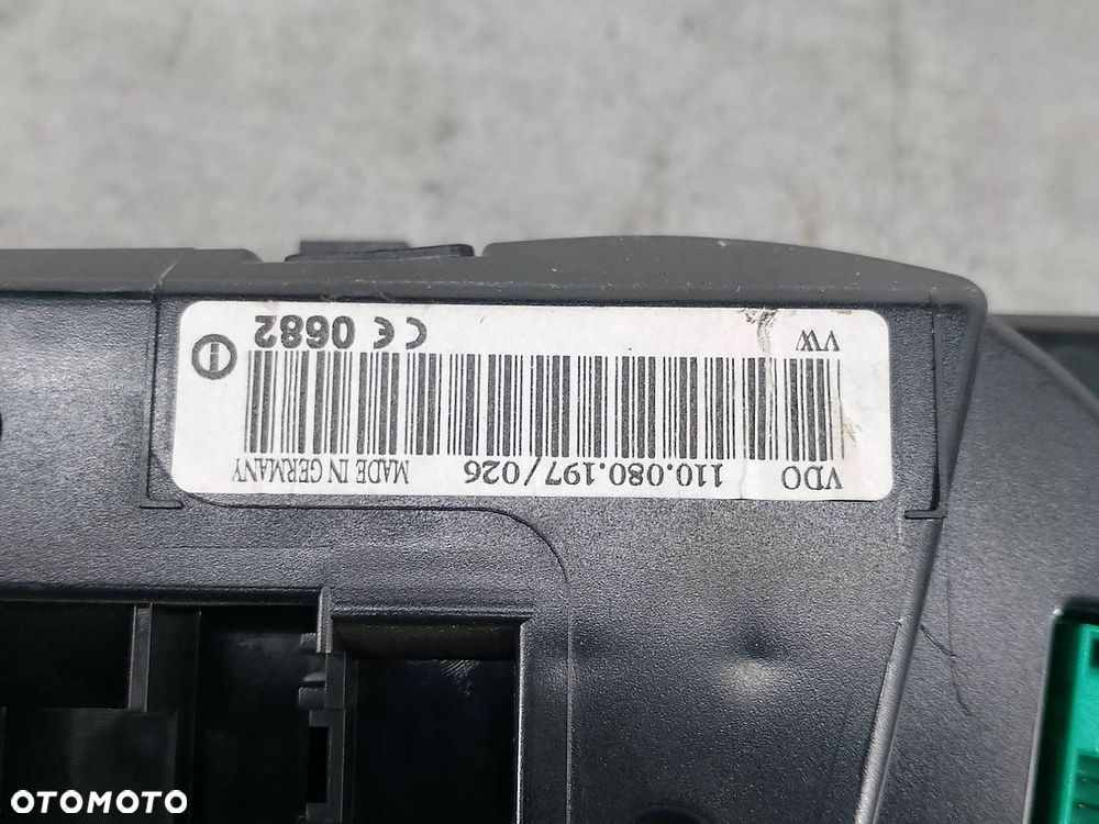 LICZNIK VW PASSAT B5 FL 3B0920809C 1.9 TDI - 8