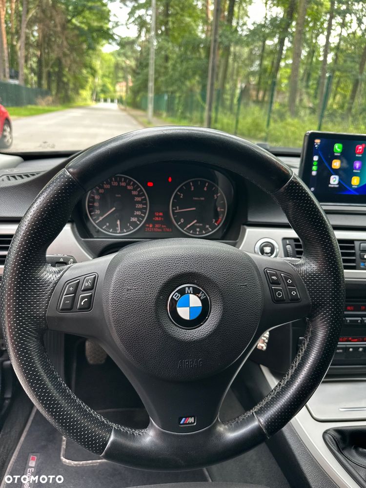 BMW Seria 3 318i - 11