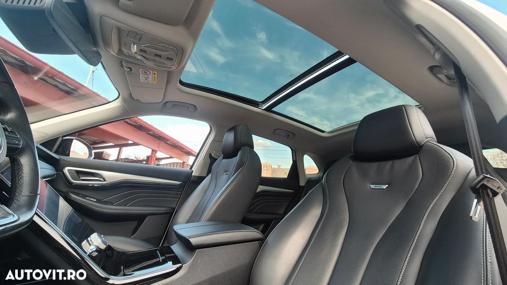 MG Marvel R Luxury - 17