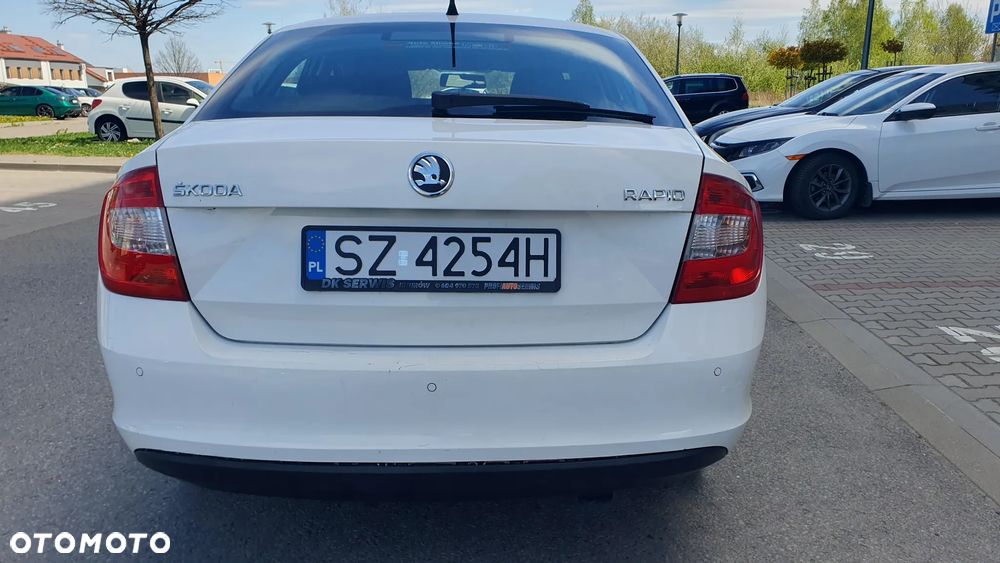 Skoda RAPID - 11