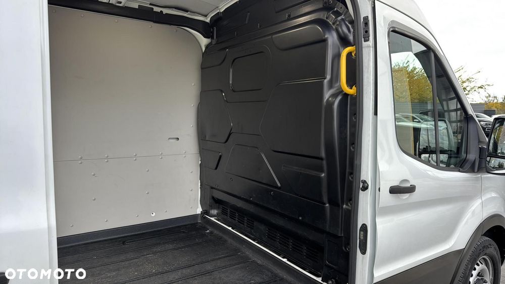 Ford Transit 350 L2 Ambiente - 28