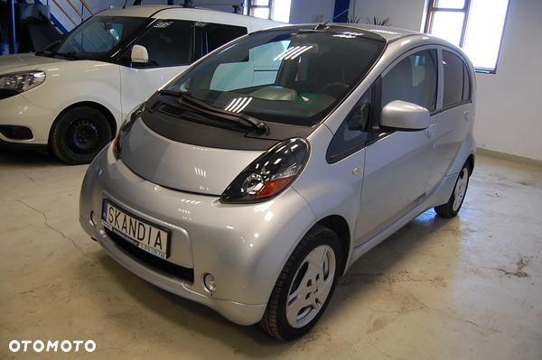 Mitsubishi i-MiEV Standard