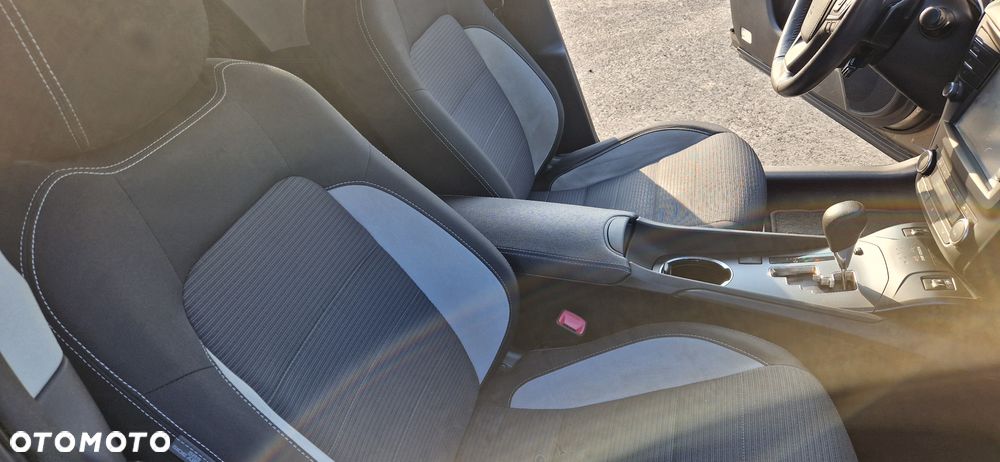 Toyota Avensis Touring Sports 1.8 Multidrive S Edition-S - 8