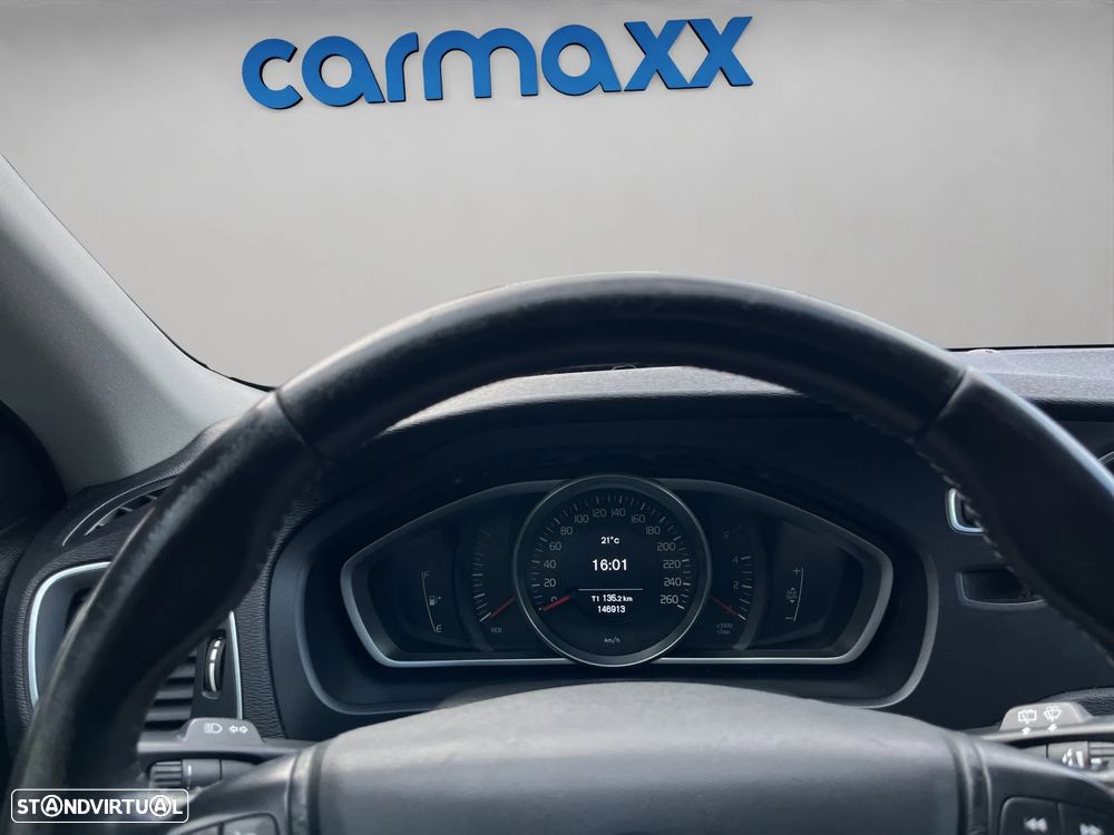 Volvo V40 2.0 D2 Momentum - 11