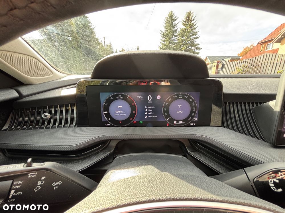 Skoda Superb 2.0 TDI SCR Essence DSG - 10