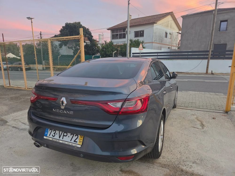 Renault Mégane 1.5 dCi Intens - 1