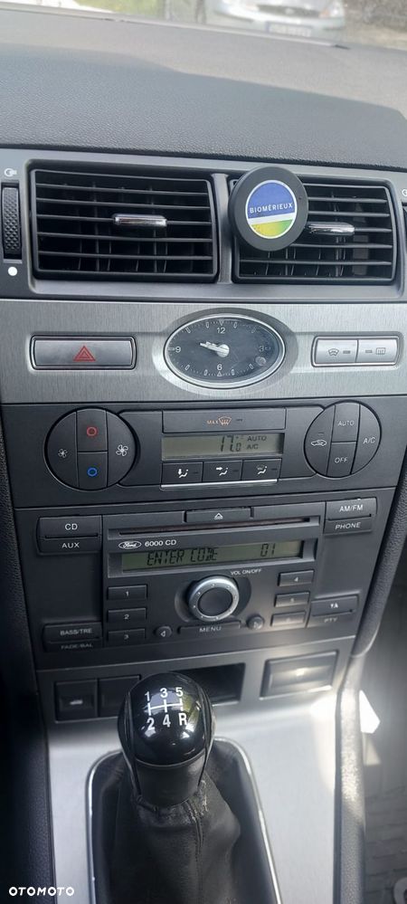 Ford Mondeo 2.0 Trend - 13