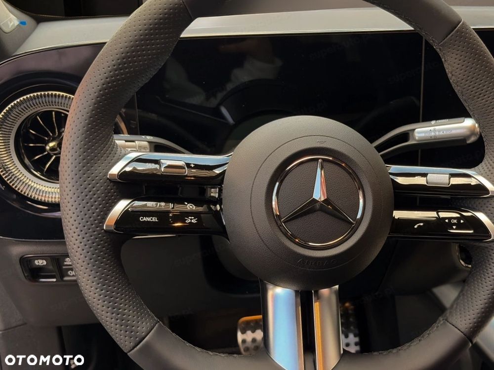 Mercedes-Benz CLA 200 mHEV 4-Matic 8G-DCT - 7