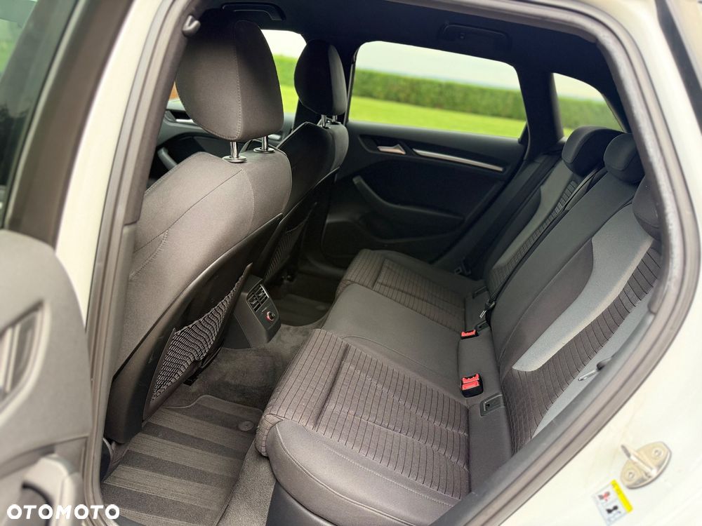 Audi A3 Sportback 2.0 TDI Sport S tronic - 15