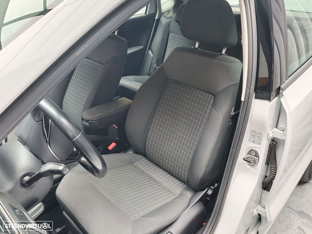 VW Polo 1.0 Confortline - 10