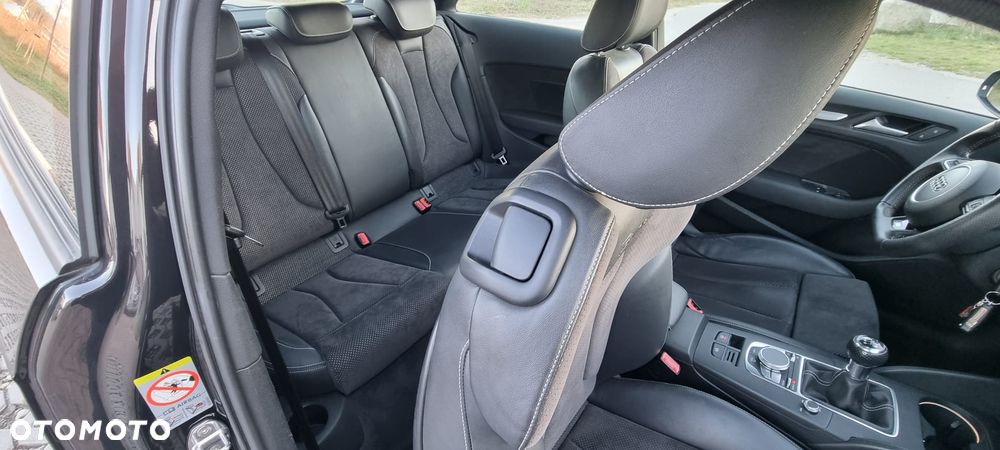 Audi A3 3-drzwiowe 2.0 TDI S line Sportpaket - 15
