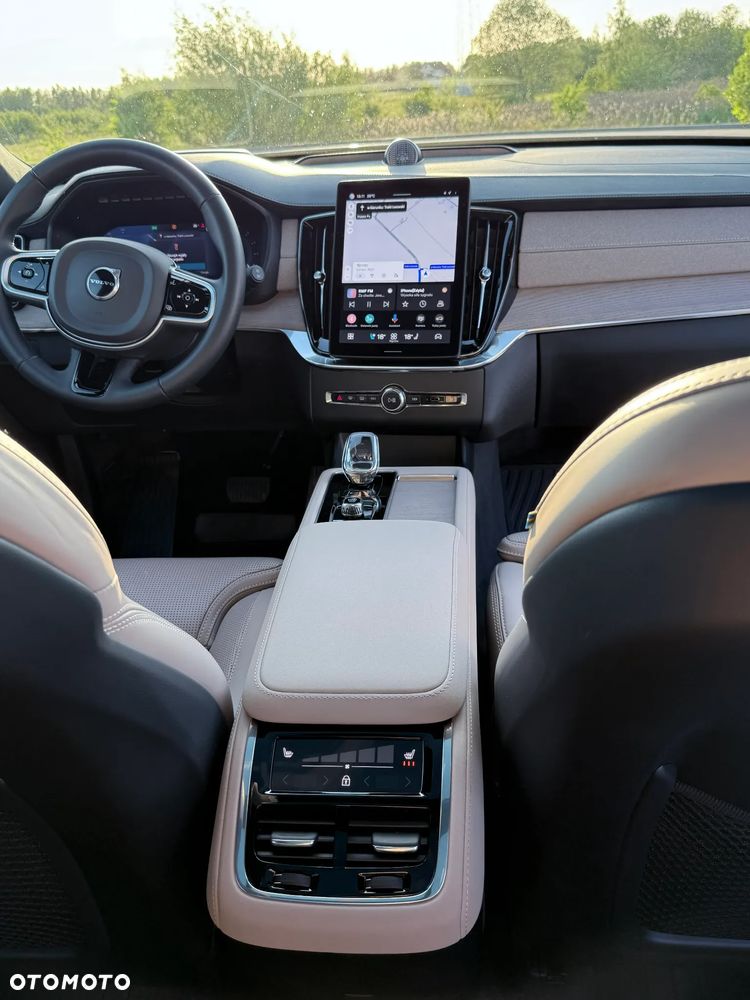 Volvo XC 90 - 18