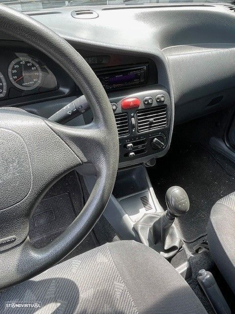 Fiat Palio Weekend 75 Liberty - 6