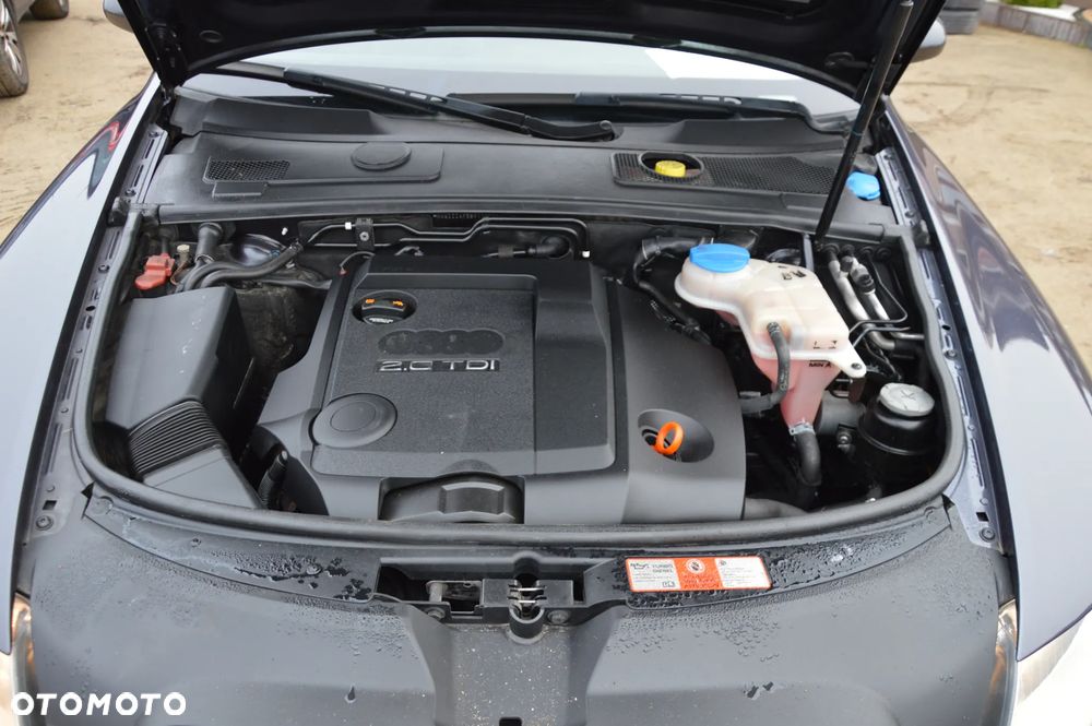 Audi A6 Avant 2.0 TDI - 22