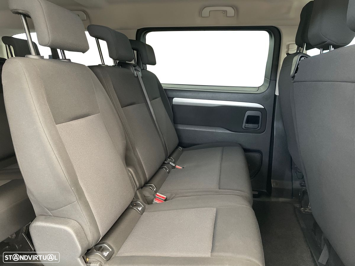 Toyota Proace Verso 1.5 D-4D L2 1.2T Comfort 9L - 7