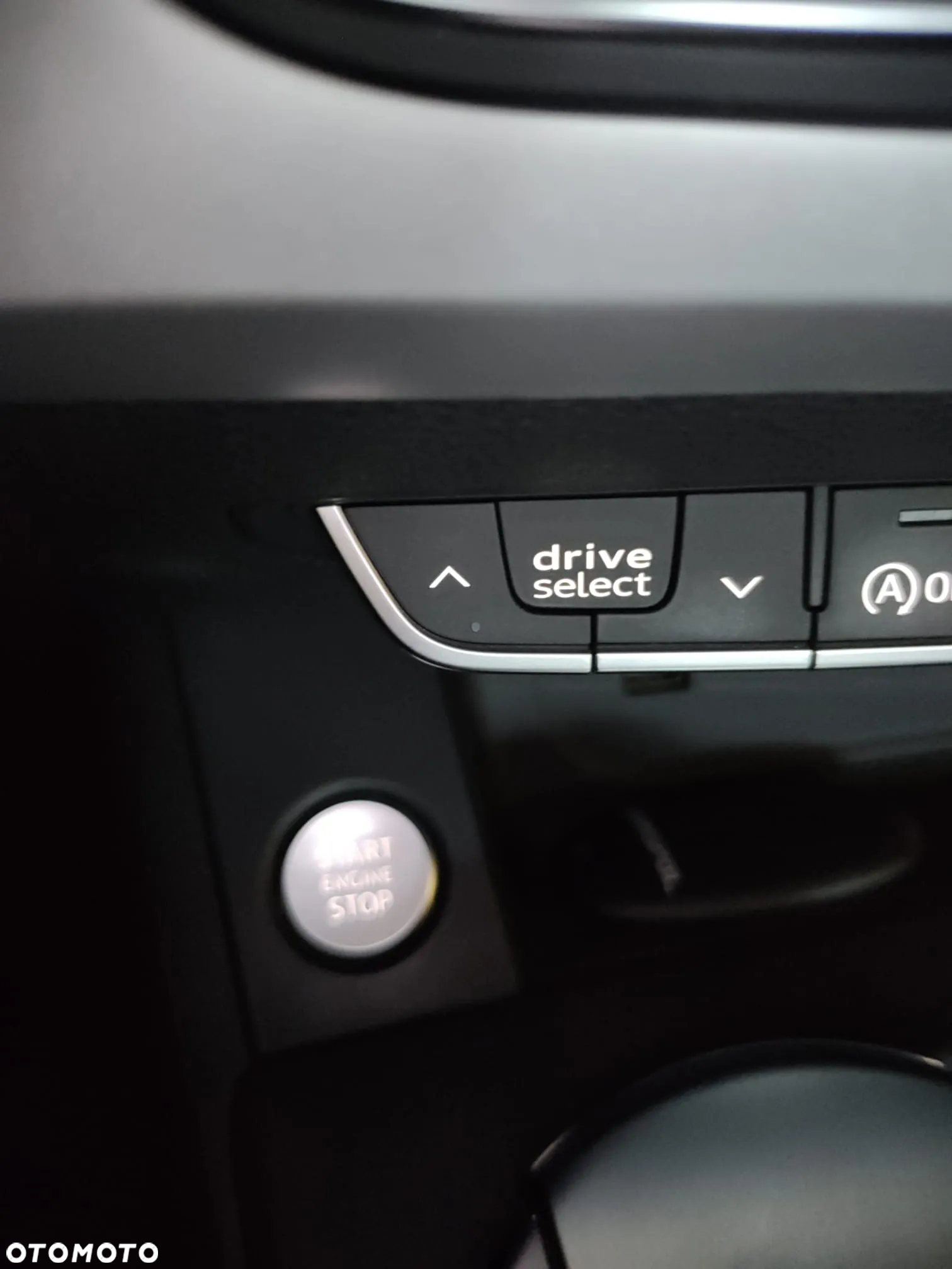 Audi A4 40 TFSI S tronic advanced - 10