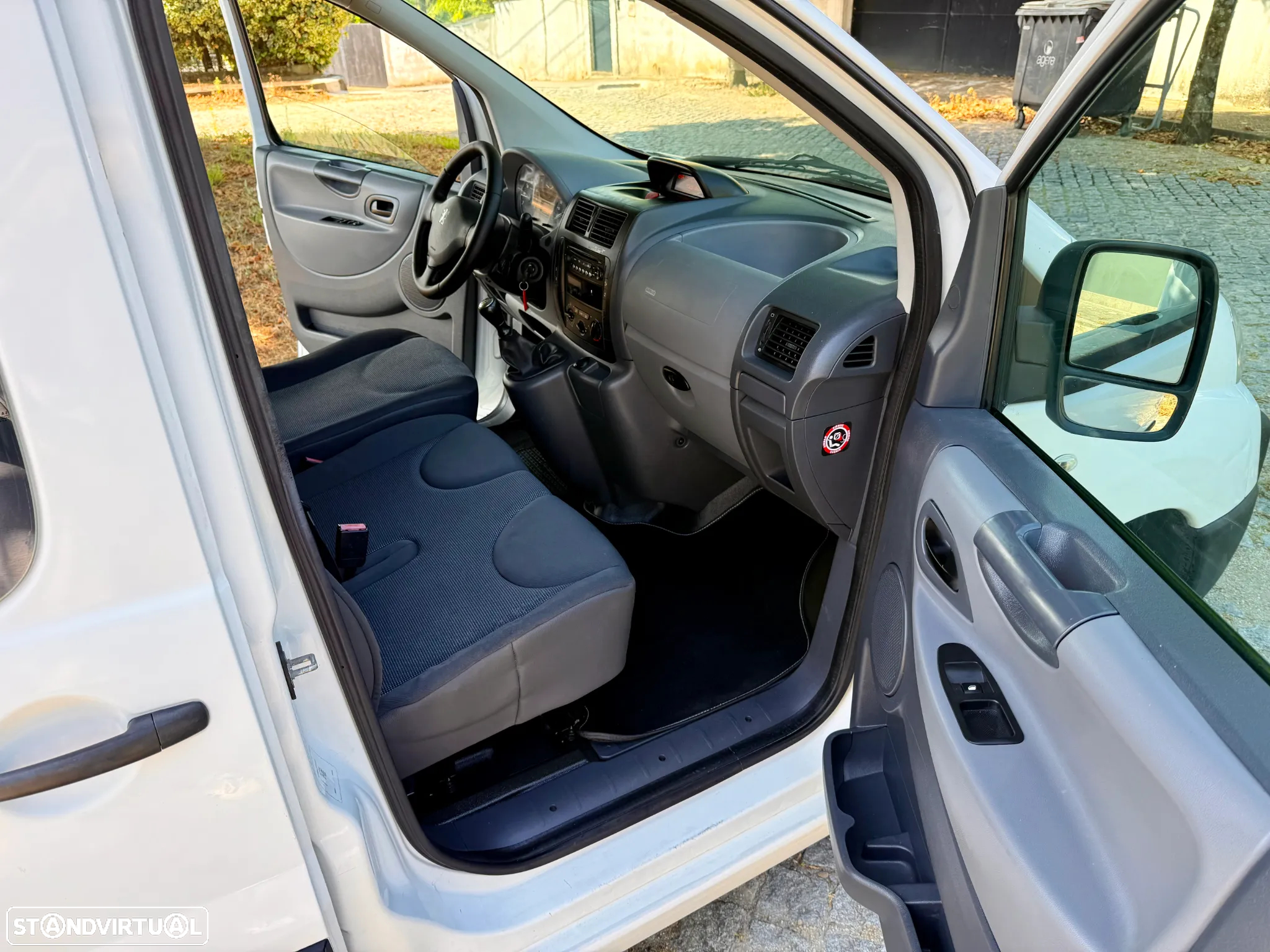 Peugeot EXPERT 1.6HDI 3 LUG AC REBOQUE BARRAS - 19