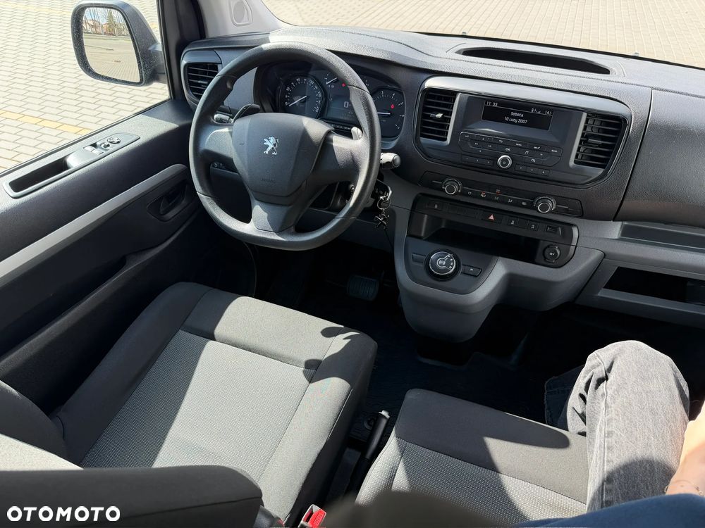 Peugeot Expert - 8