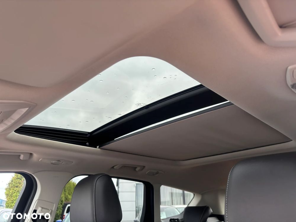 Ford Kuga 2.0 TDCi 4x4 Titanium - 31