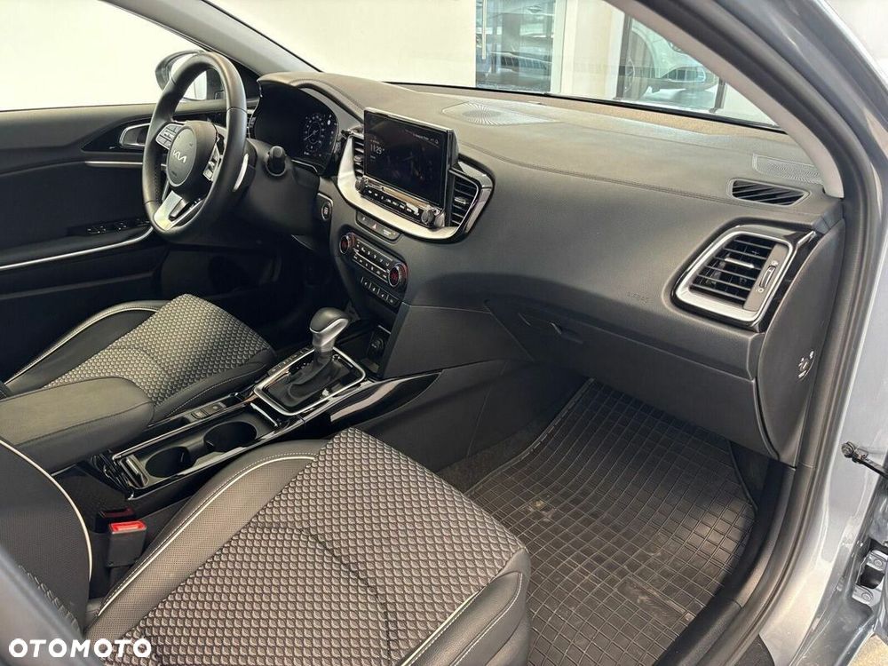 Kia Ceed 1.5 T-GDI L DCT - 15