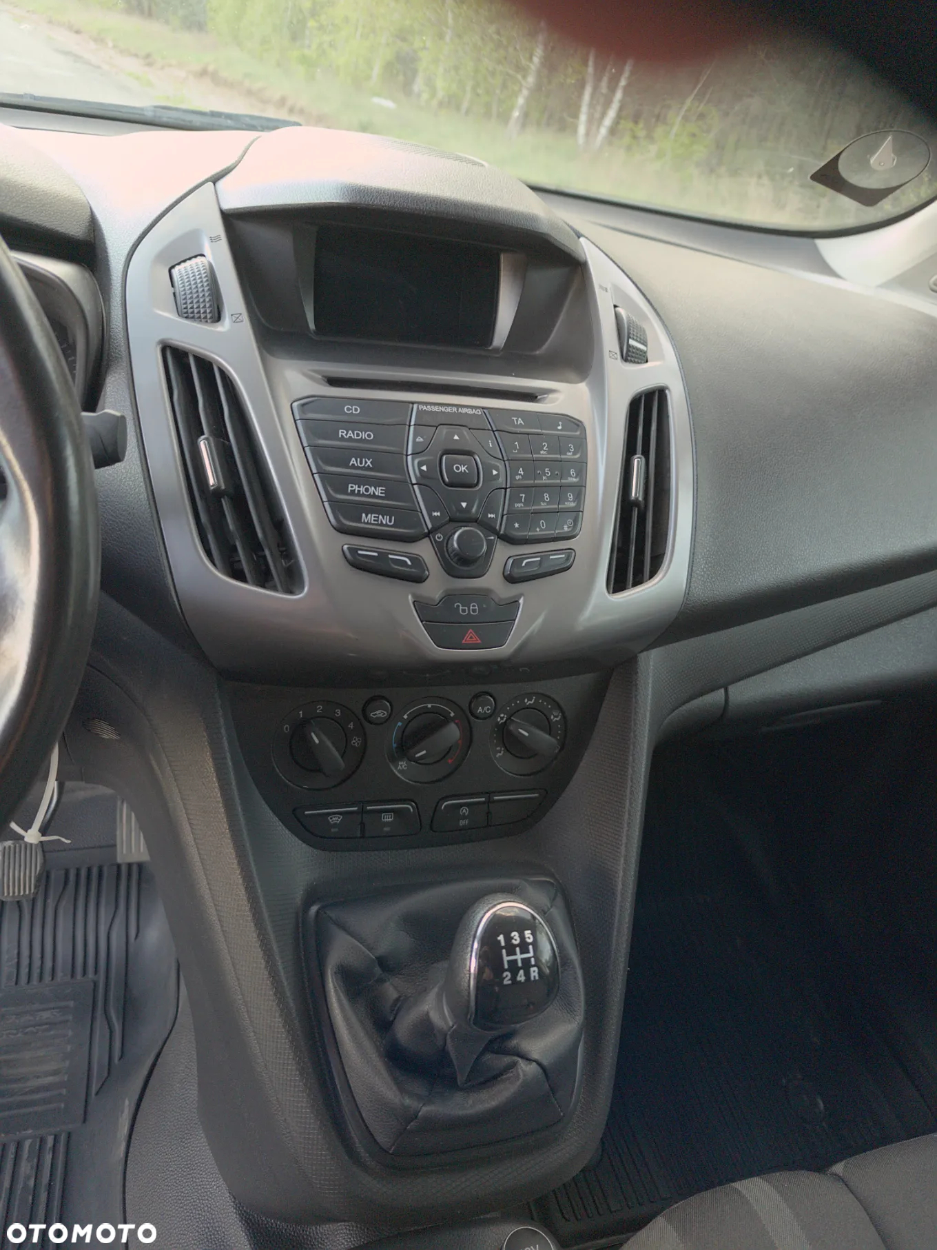 Ford Connect - 9